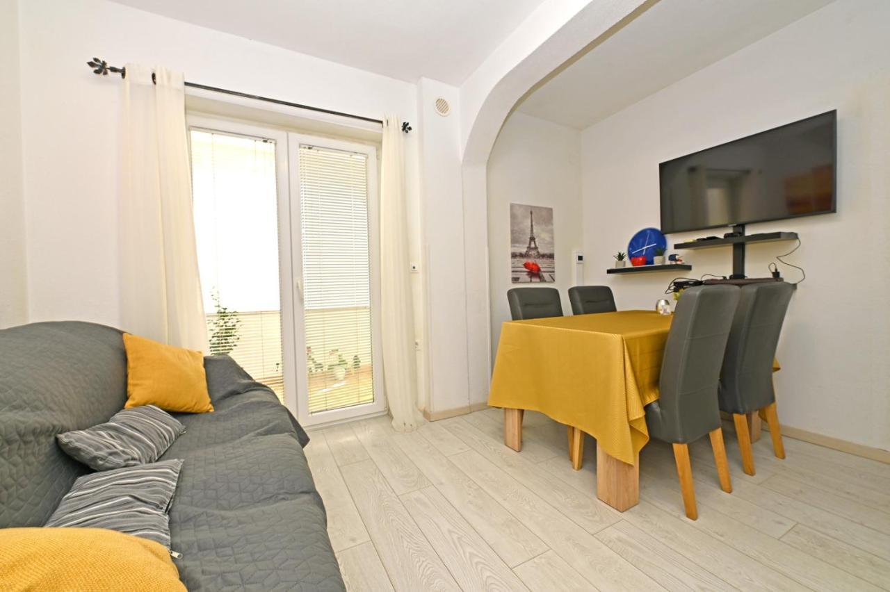 Apartament Apartman Blaz Poreč Zewnętrze zdjęcie